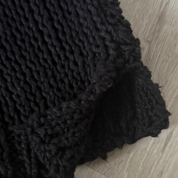 Free People Women’s Black Loose Knit Relaxed Fit Sweater Size Small - Picture 8 of 11
